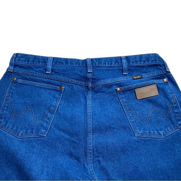 Women’s Wrangler Rock 47 Denim Boot Cut Jeans - Picture 3 of 5